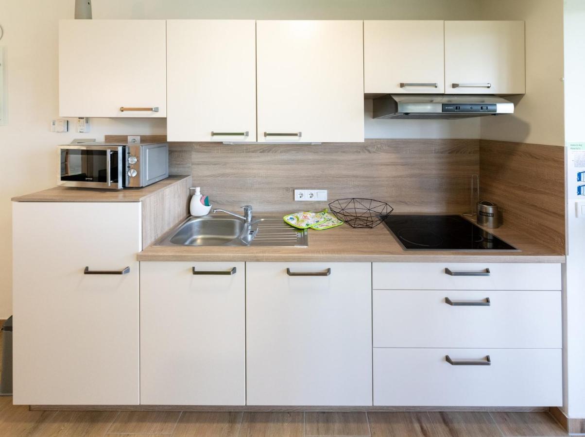 Apartmaji Banonia " Poletni Vetrc " Banovci Esterno foto